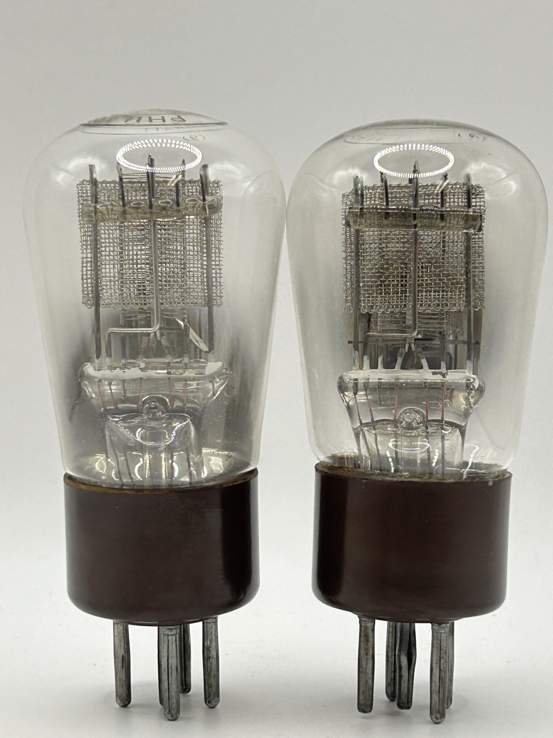 E424 Philips mesh plate globe tube 1920s brown base NOS The Netherlands